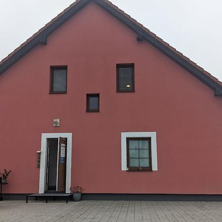 Penzion Janousek Motorsport Cesky Krumlov Prisecna Exterior foto